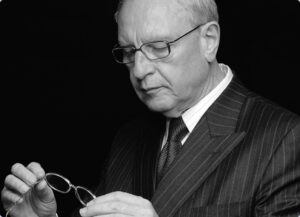 STEPPER_AboutUs_ImageCarousel_1